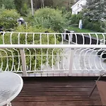Oti Guesthouse